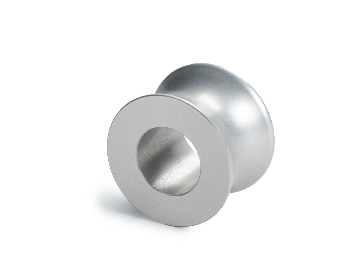 Eliminate the heavy steel thimble on the end of your synthetic winch line and replace it with an ultra light aluminum load spool. Compatible with all Factor 55 shackle mount products and allow ?soft eye? winch line attachment.
