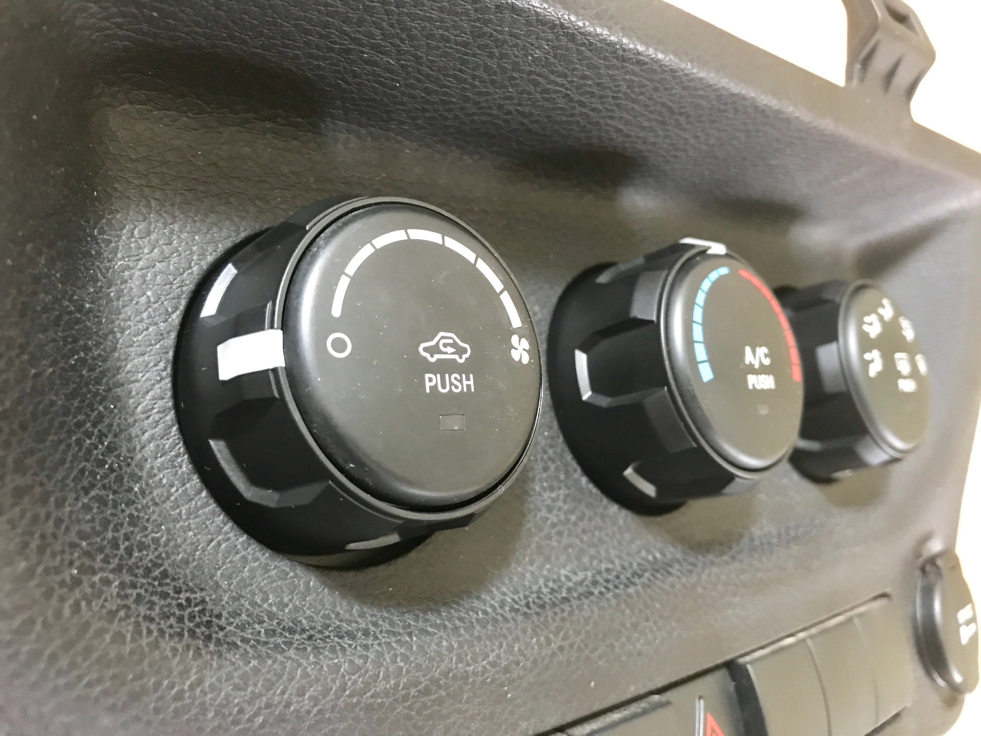 Climate Knobs (2011-2018 Wrangler JK) - ORANGE