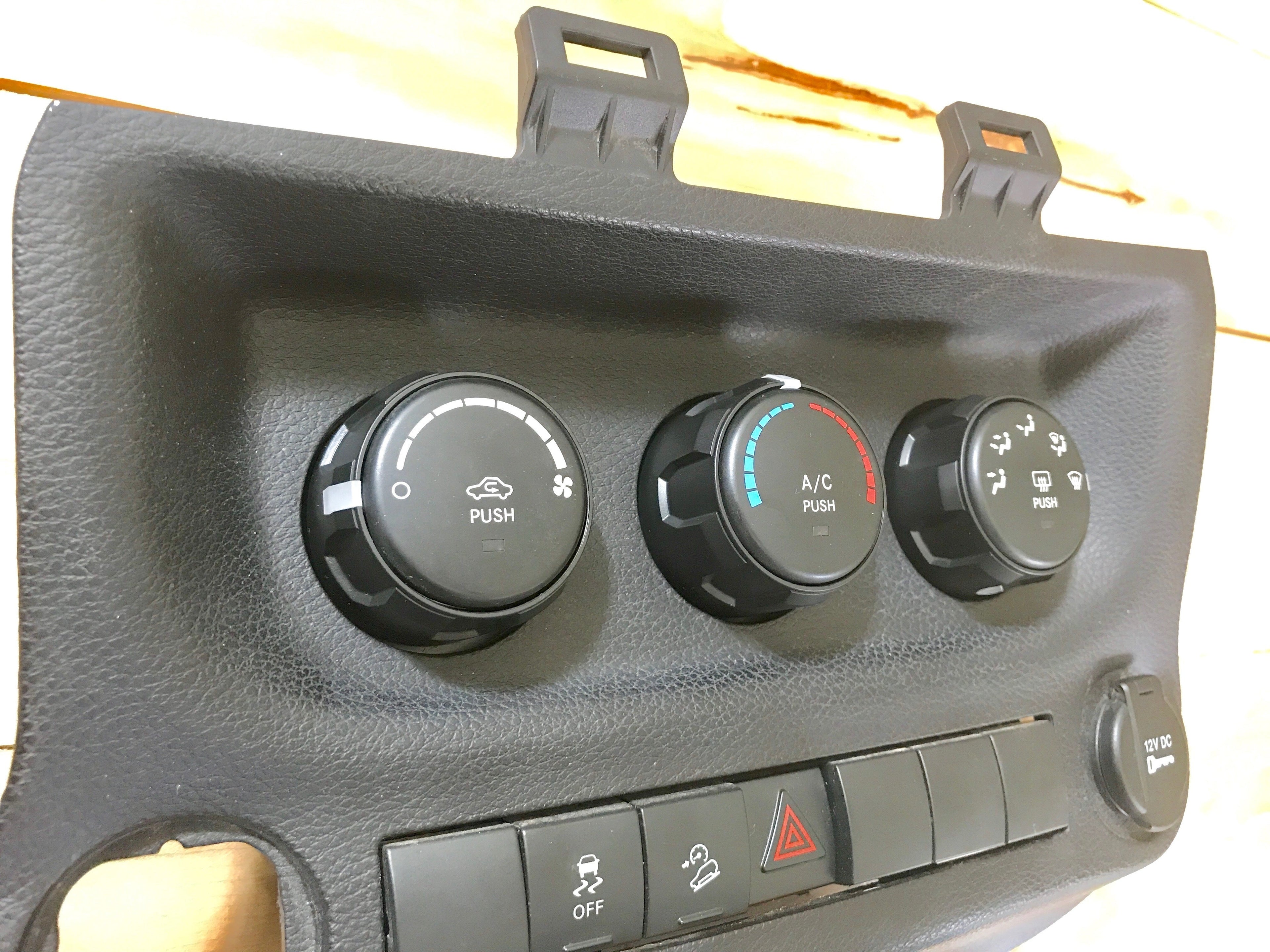 Climate Knobs (2011-2018 Wrangler JK) - CHIEF BLUE
