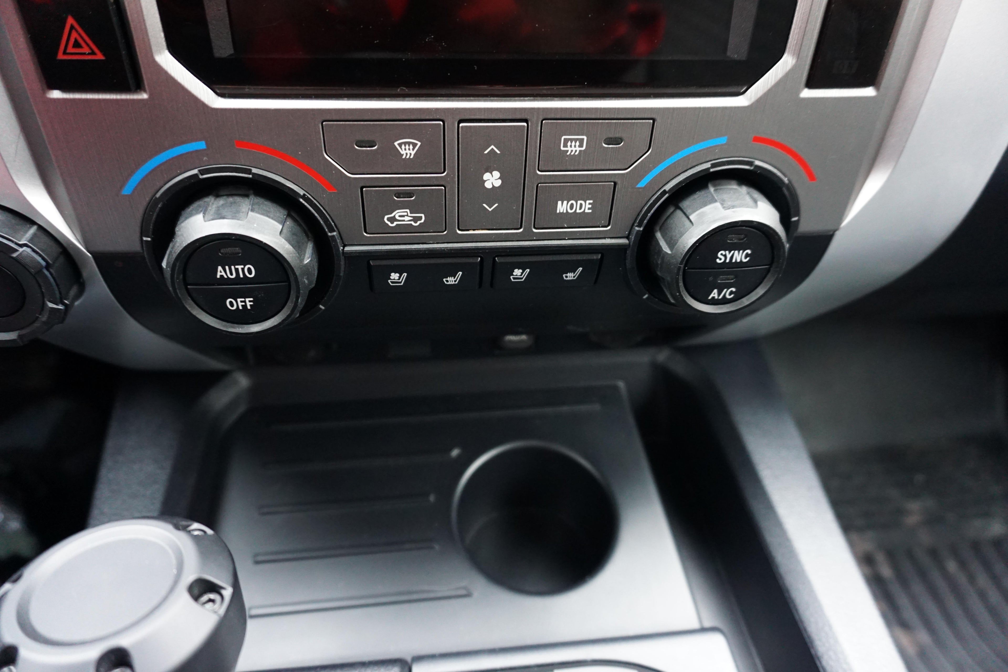 Climate Knobs (2007-2013 Tundra LIMITED) - 4 PACK - CEMENT