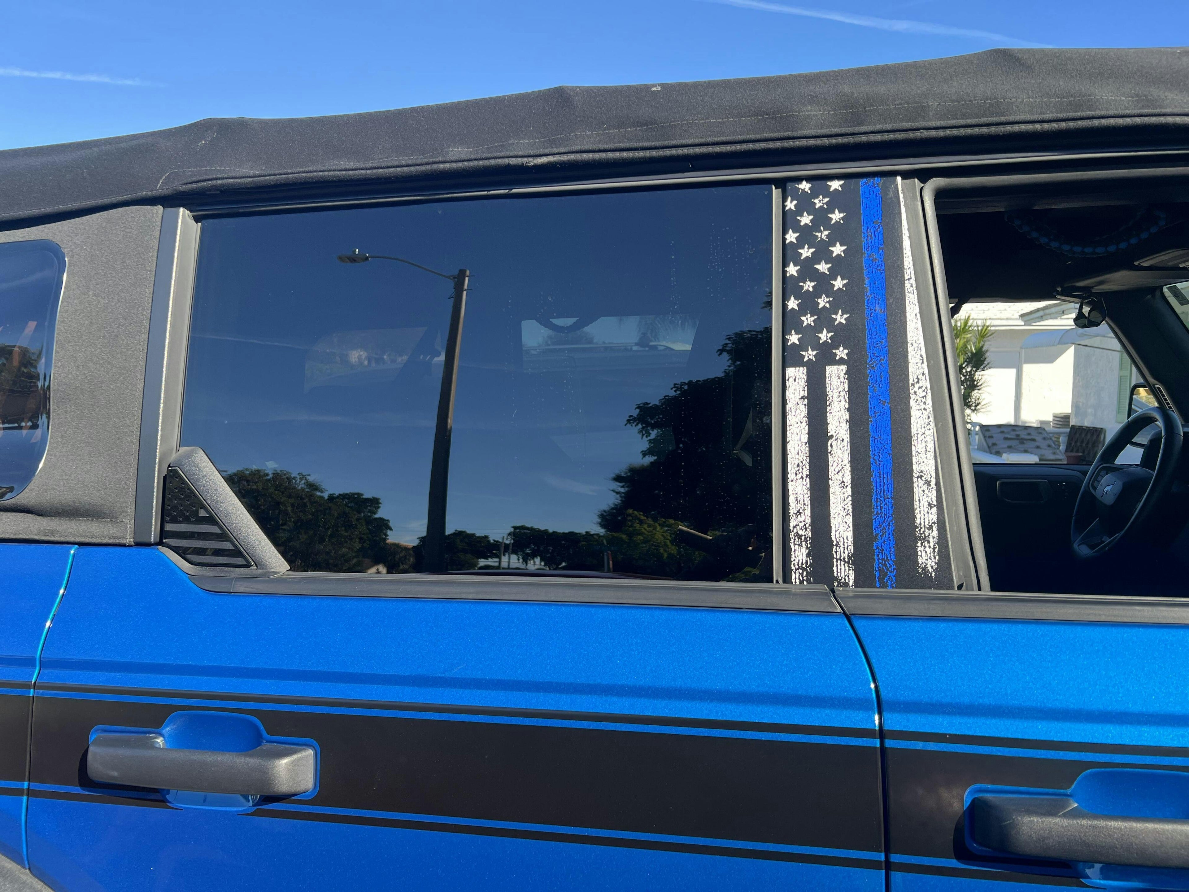 Acrylic Rear Triangle Flags - 2021+ Bronco