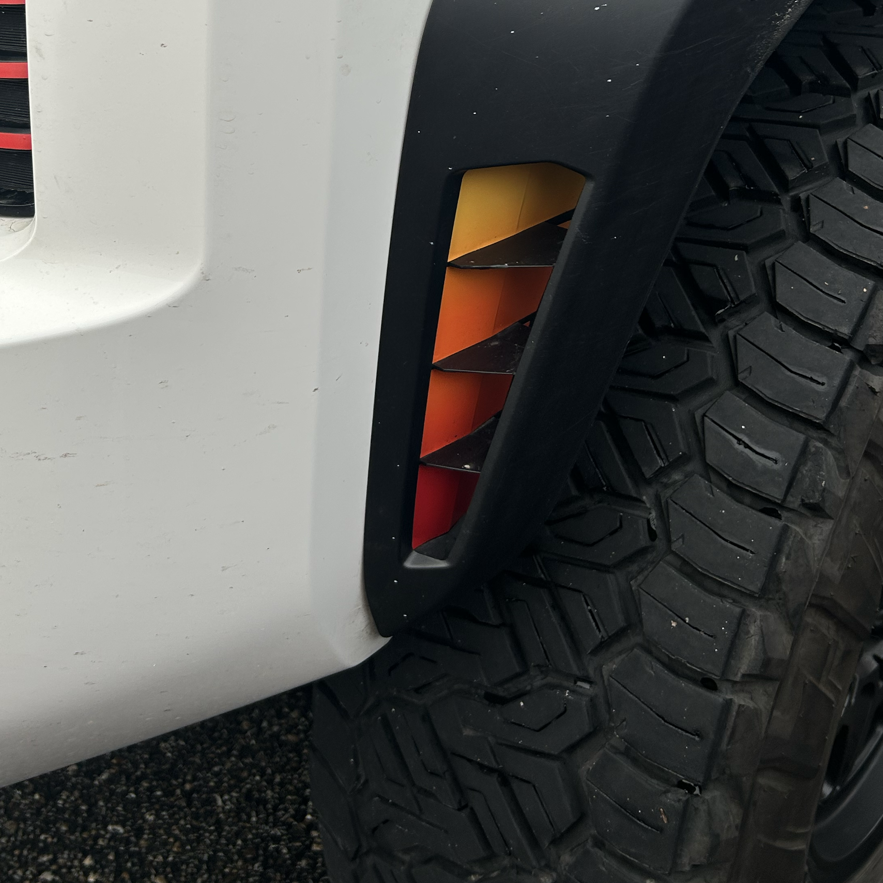 2024+ Tacoma/2025+ 4Runner Gradient Fender Vents