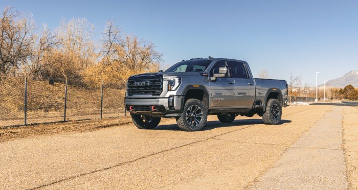 3'' SST Lift Kit With Fabricated Control Arms And Falcon 2.1 Monotube Shocks- GM Silverado / Sierra 2600HD/3500HD 2020-2026