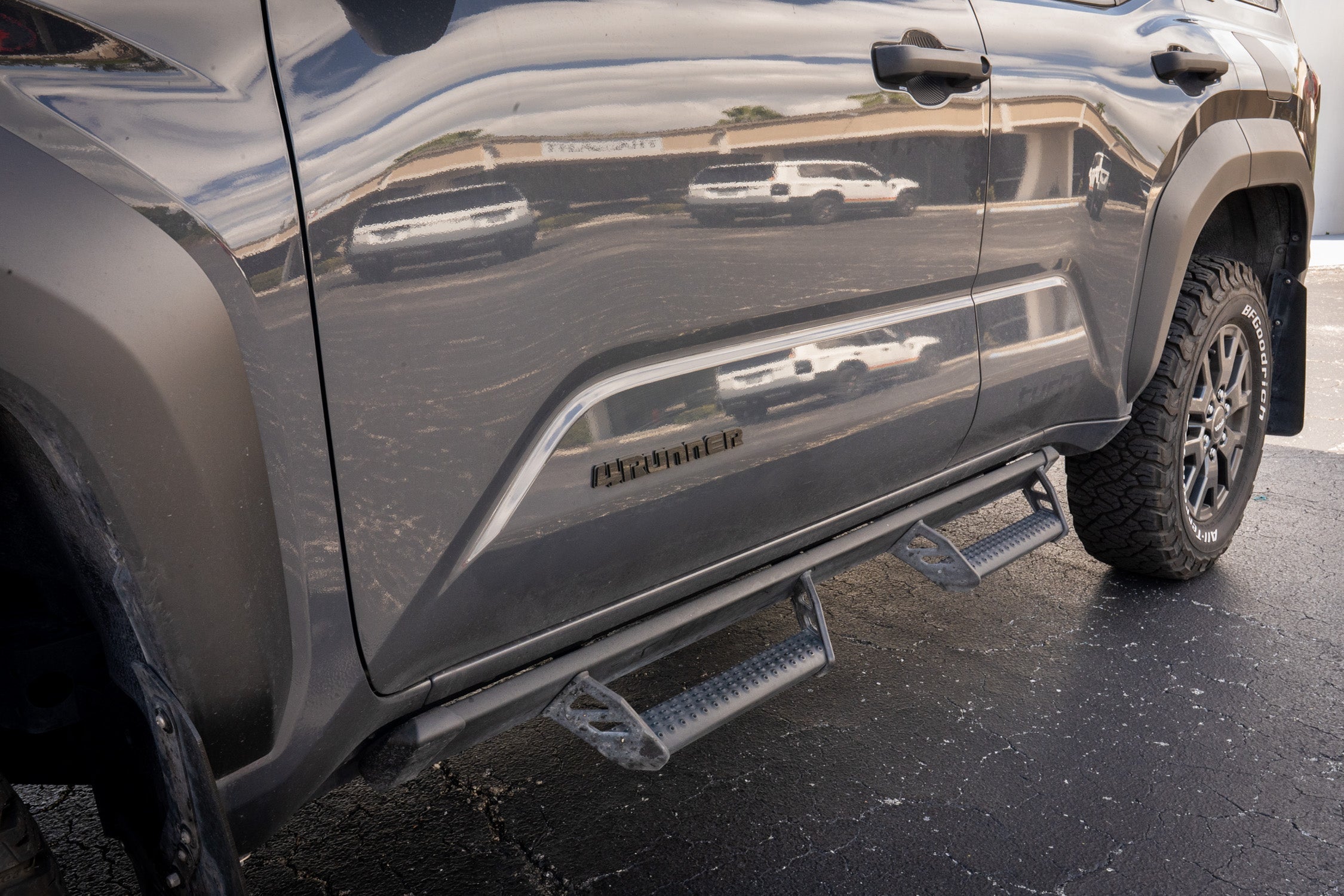 4RUNNER Front Door Emblems (6th Gen Style) - 2025+ 4Runner