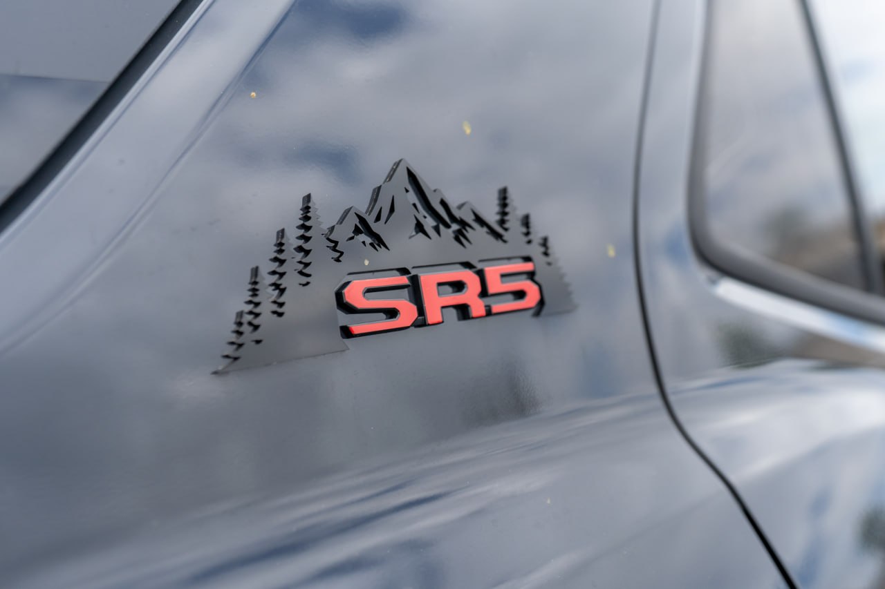 SR5 C Pillar Logo Overlays - 2025+ 4Runner SR5