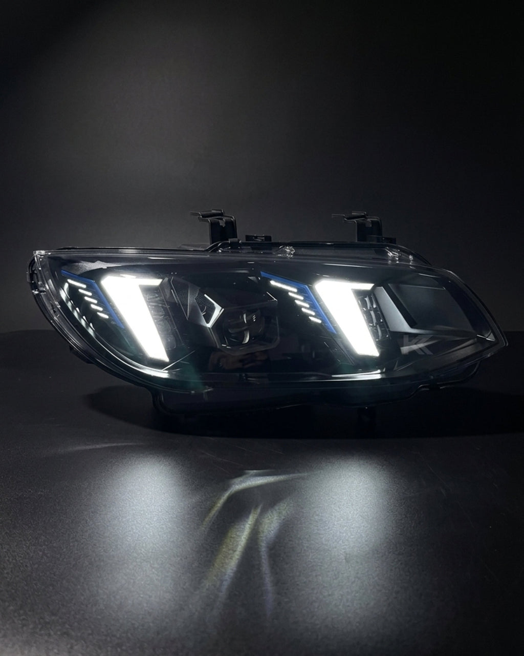 BMW 3 Series M3 E92 / E93 Snake Eye LCI LED Headlight Assembly with Dual-Color DRL 2010 - 2013 (335i / 328i)