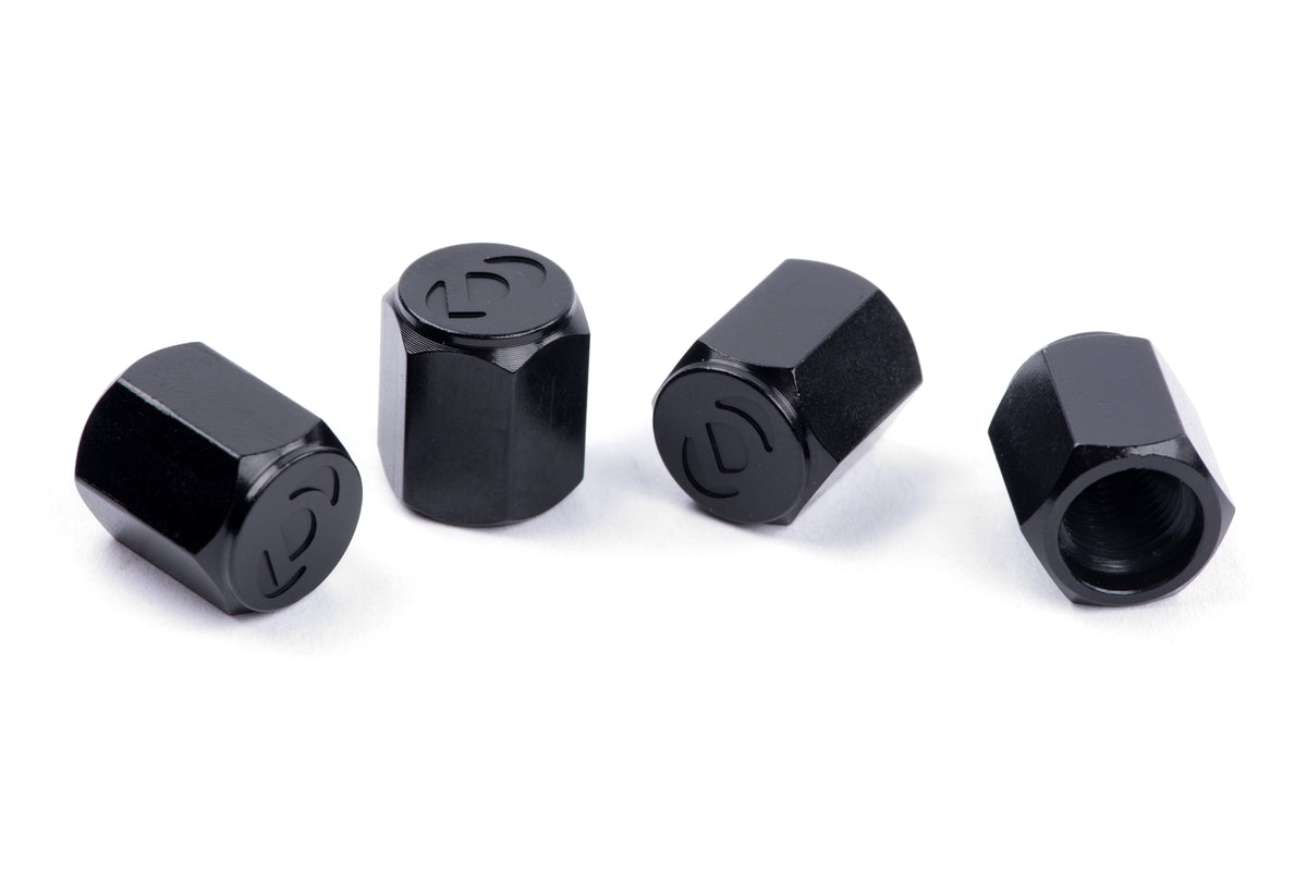Black / Aluminum