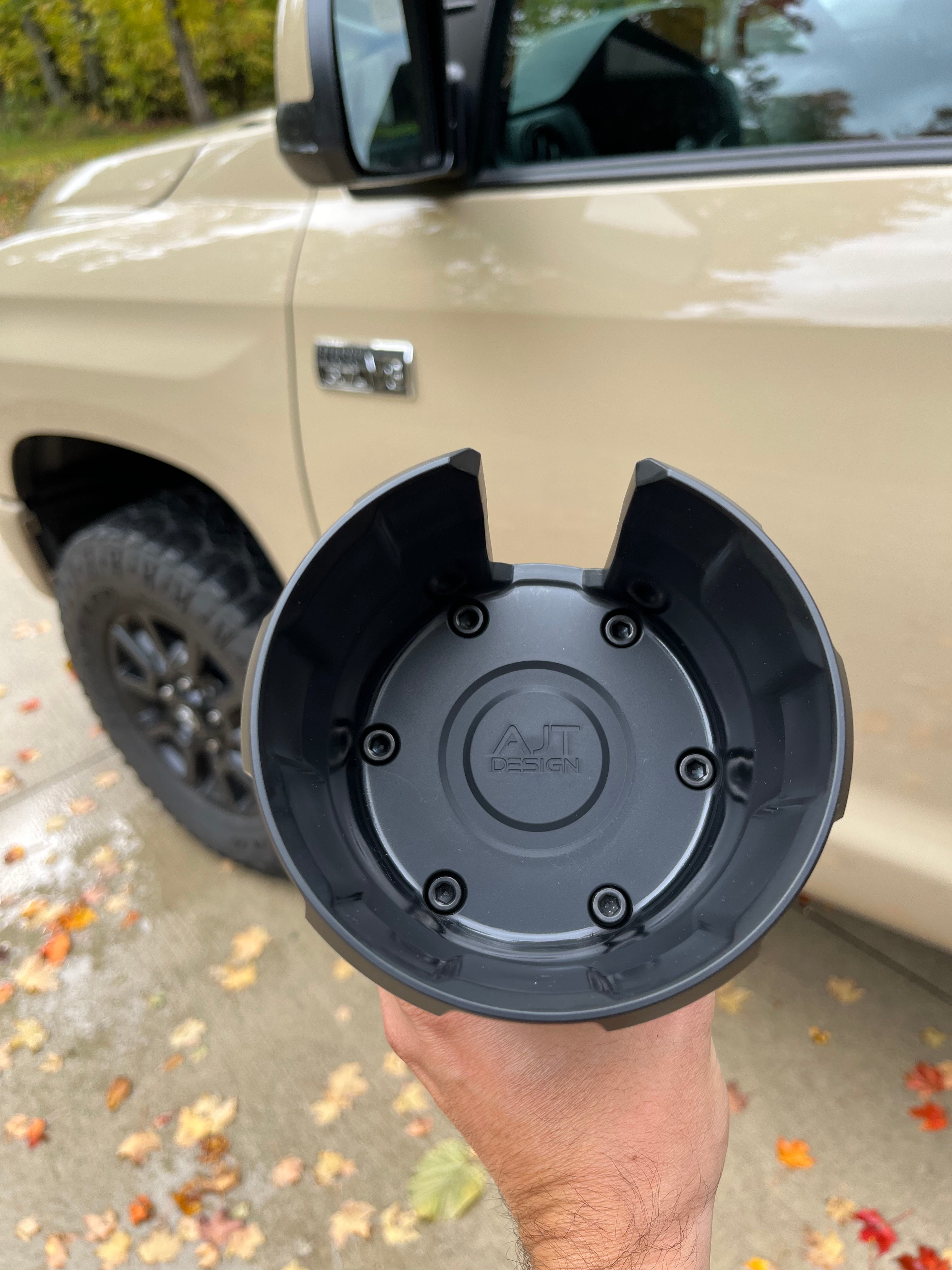 Oversize Cup Holder (2014-2021 Tundra) - CEMENT