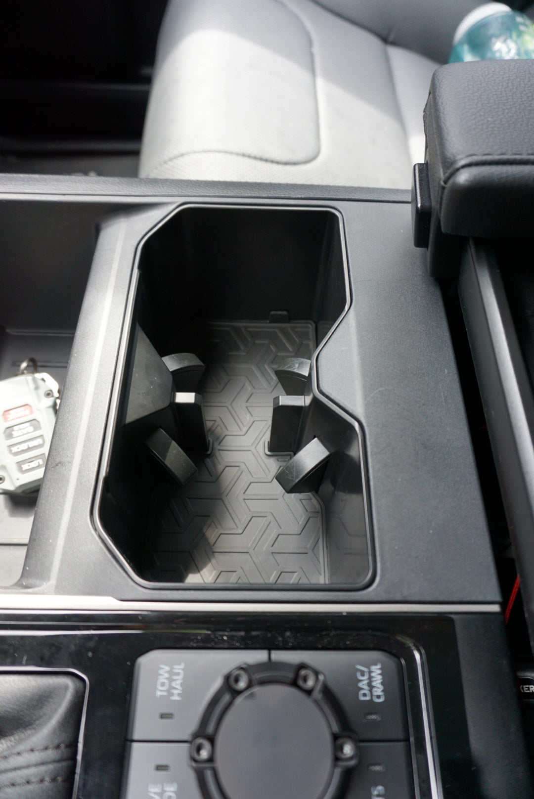 Oversize Cup Holder (2022+ Tundra) - ARMY GREEN