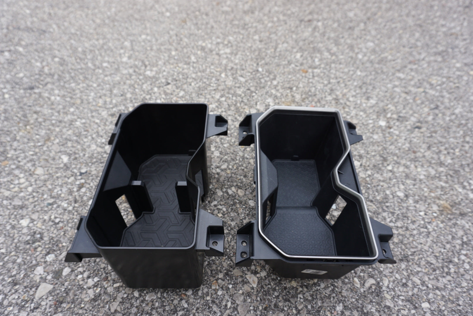 Oversize Cup Holder (2022+ Tundra) - SOLAR OCTANE