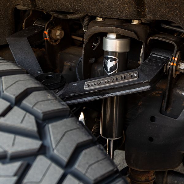 5-6'' MAX 2.1 Suspension System - GM Silverado / Sierra 2500HD/3500HD W/ Falcon Shocks 2011-2019