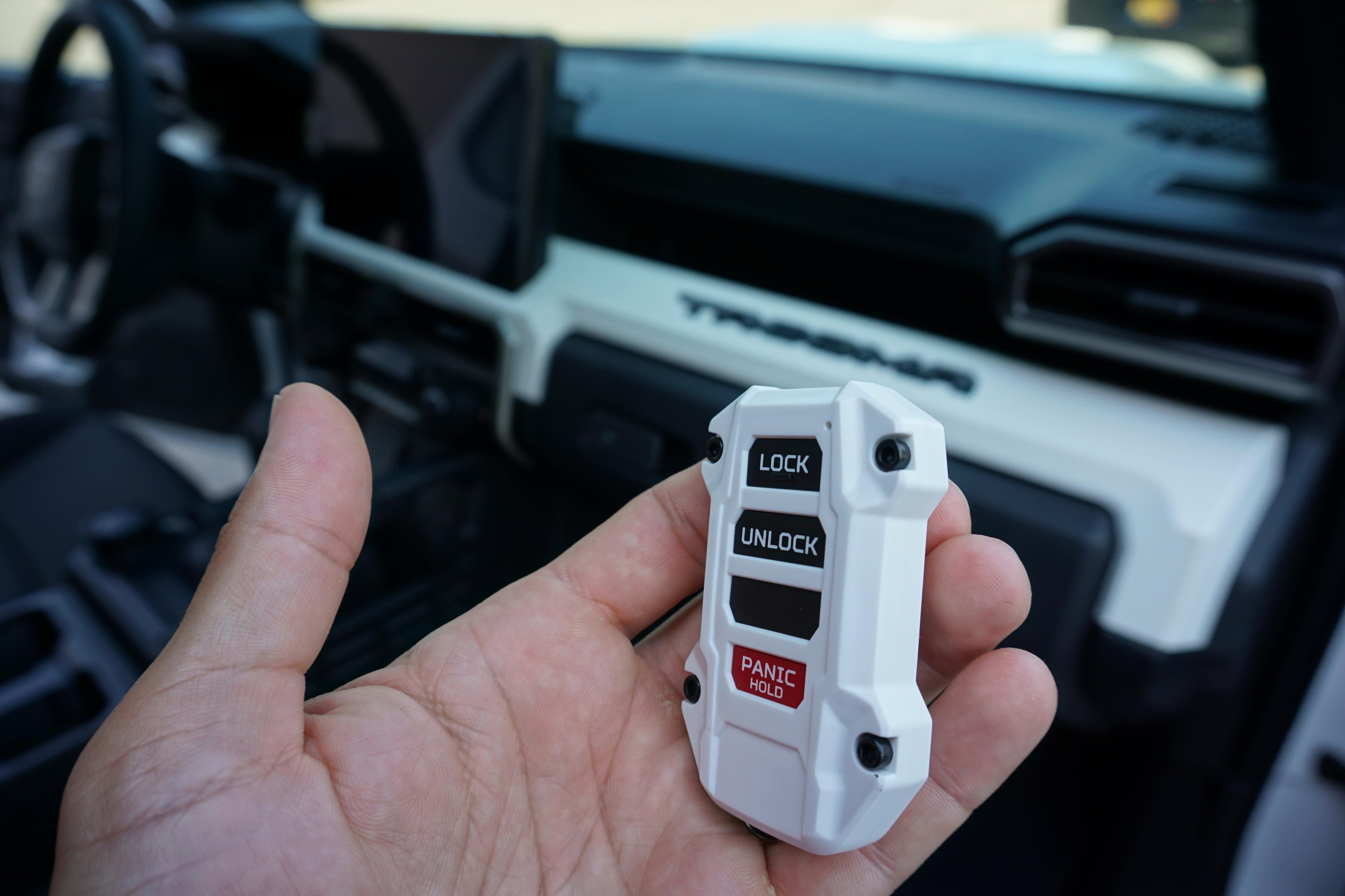Injection Fob IF020 (2022+ Tundra / 2024+ Tacoma / 2025+ 4Runner) - WHITE