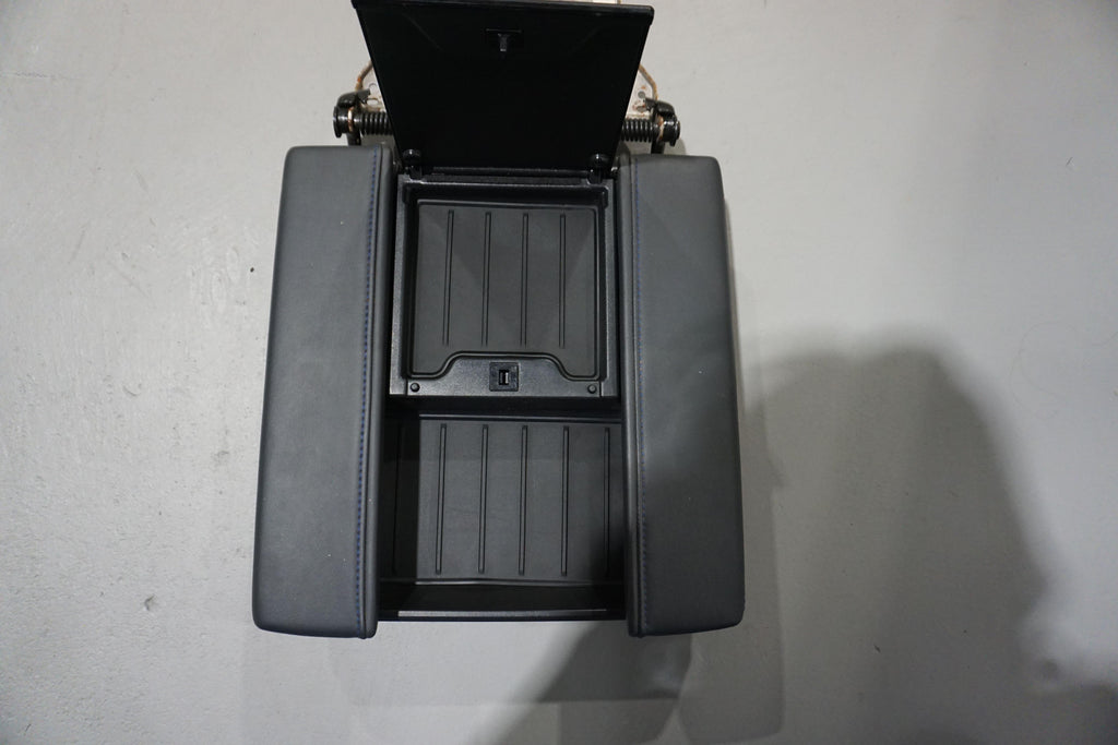 Center Console Tray Liner (2022+ Tundra Platinum) - 1PC BLACK
