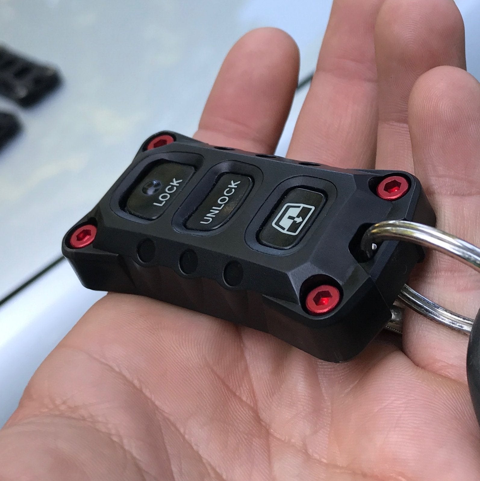 Injection Fob IF004 (3rd/4th Gen 4Runner) - BLACK