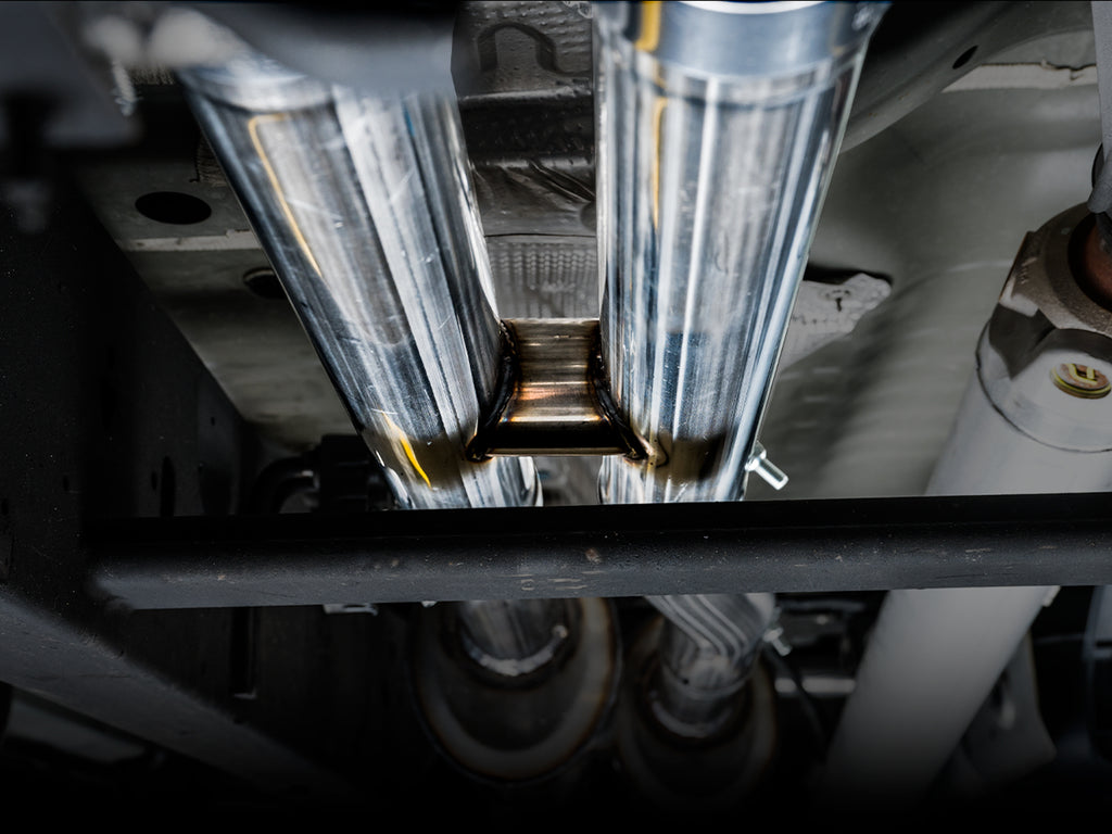 AWE 0FG Catback Exhaust for 4th Gen Silverado/Sierra 1500 6.2L (with bumper cutouts) - 4" Chrome Silver Tips