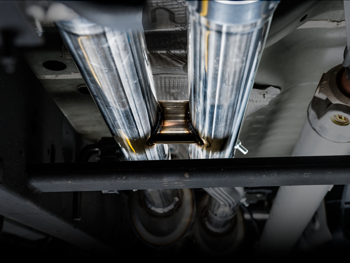 AWE 0FG Catback Exhaust for 4th Gen Silverado/Sierra 1500 6.2L (with bumper cutouts) - 4" Chrome Silver Tips