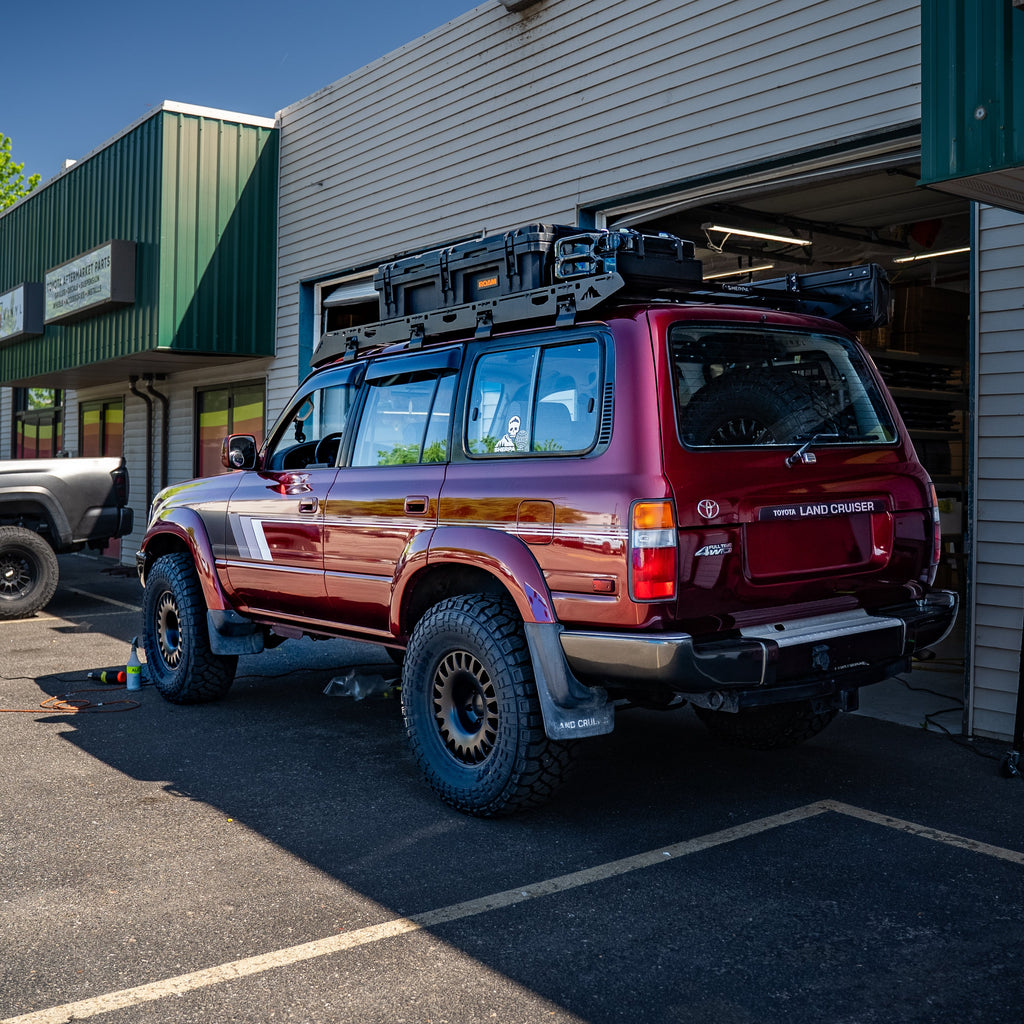 80 Series Land Cruiser Checkered Stripe Kit