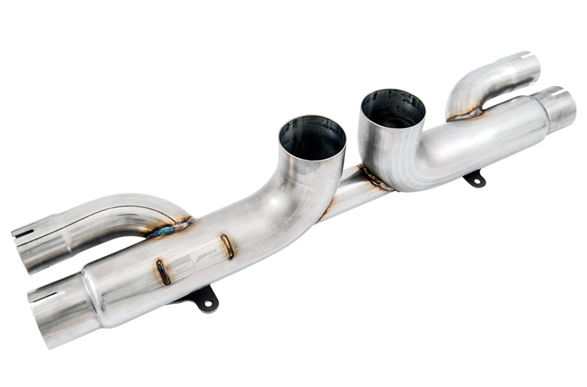AWE Center Muffler Delete for Porsche 991.1 / 991.2 GT3 / RS - Diamond Black Tips