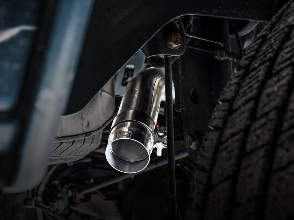 AWE 0FG Single Side Exit Catback Exhaust for 4th Gen RAM 1500 5.7L (without bumper cutouts) - Dual Chrome Tips