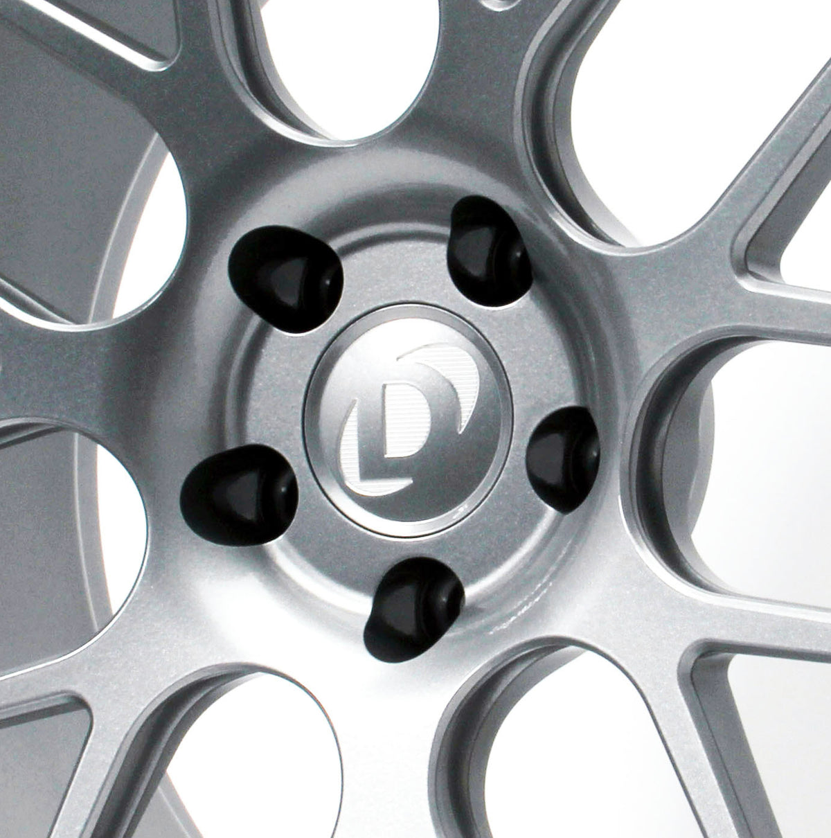 Front: 20 x 9.5 - Rear: 20 x 10.5 - Silver - Dinan Center Cap - F80/F82/F83