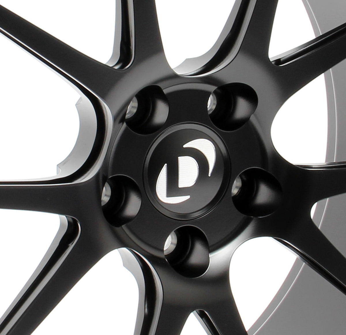Front/Rear: 19 x 9 - Black - Dinan Center Cap - E90/E92/E93