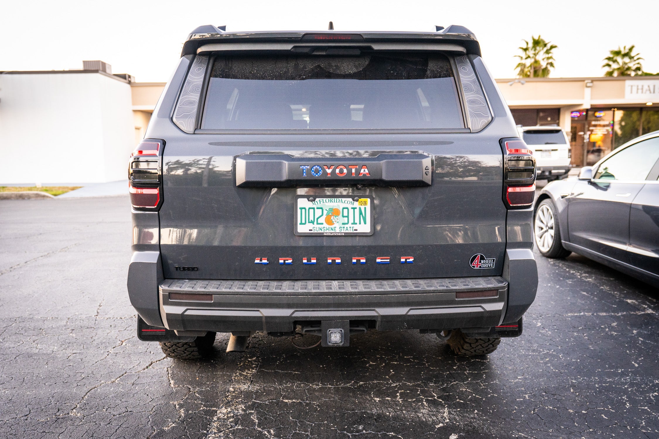 Retro 4 Wheel Drive Full Color Acrylic Emblem - 2024+ Land Cruiser / GX 550 / Tacoma / 2025+ 4Runner