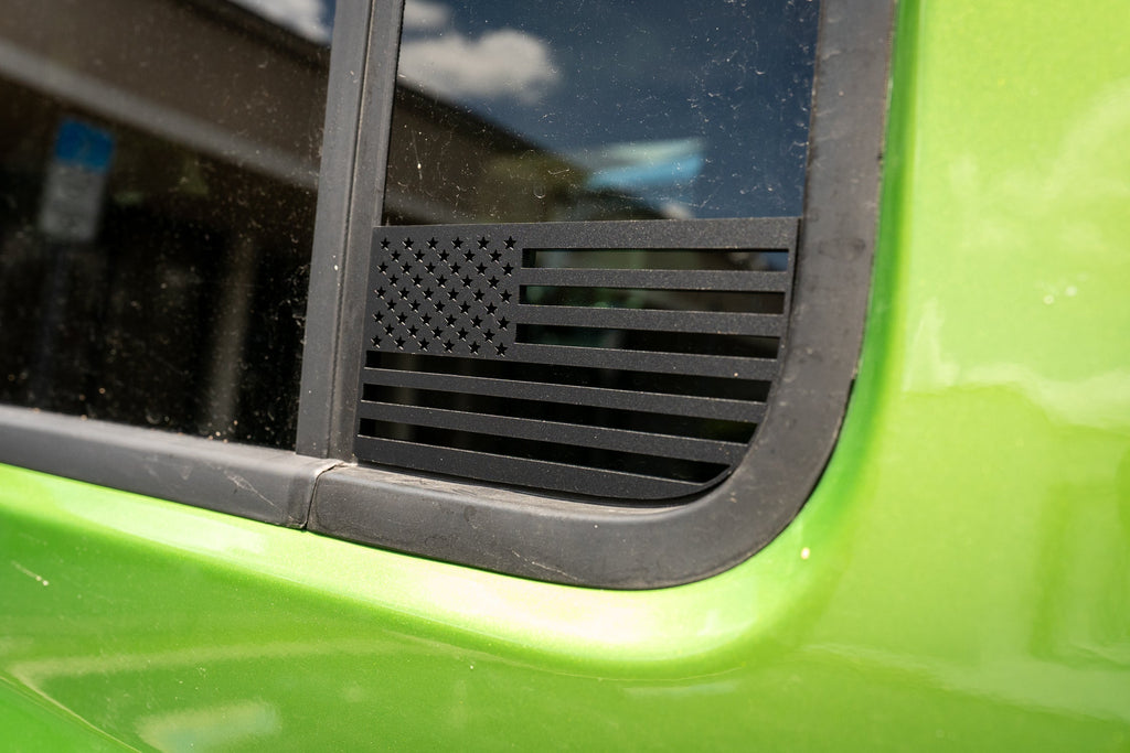 Acrylic Rear Window Flags - 2018+ Wrangler JL / 2020+ Gladiator JT