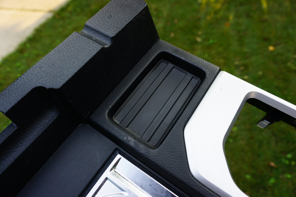 Center Console Tray Liner 3PC (2014-2021 Tundra) - BLACK