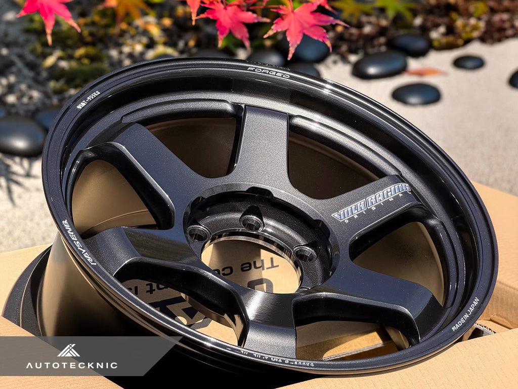 Volk Racing TE37 Ultra Large PCD M-Spec 18x9 +15 6x139.7 Diamond Black (Set of 4)