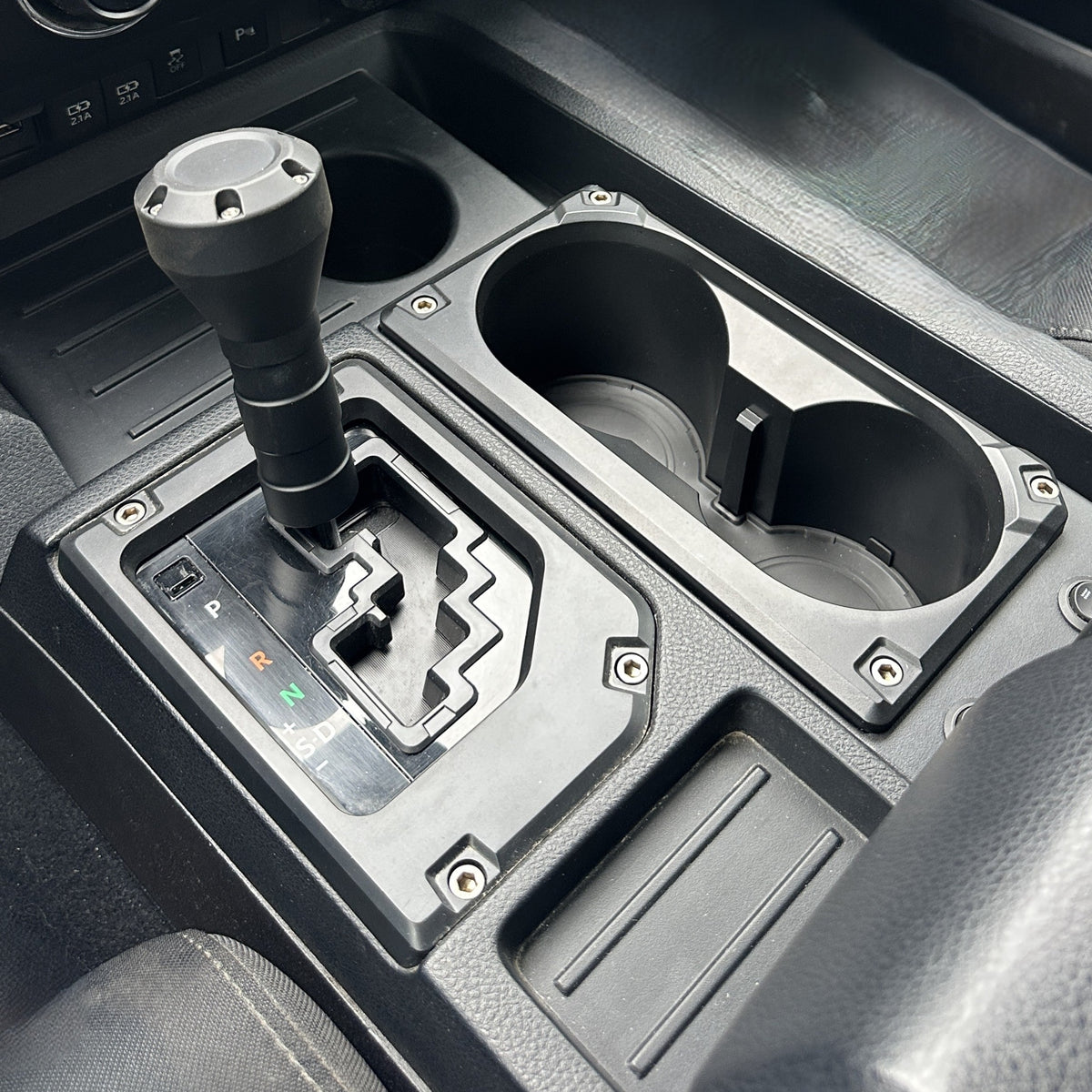 V2 Oversize Cup Holder + Shifter/Shift Gate Trim Rings (2014-2021 Tundra) - BLACK