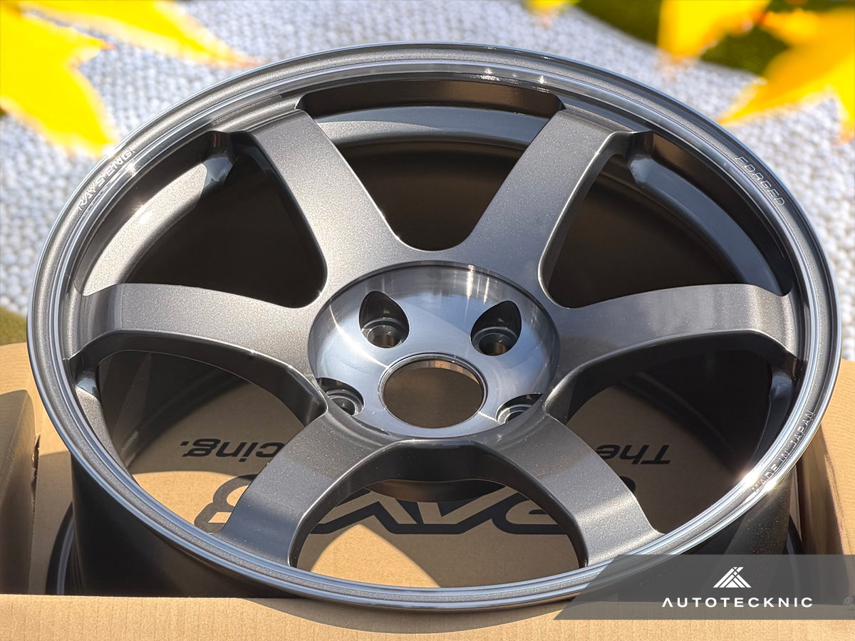 Volk Racing TE37 Saga SL 18x9.5 5x120 +38 Pressed Graphite (Set of 4)