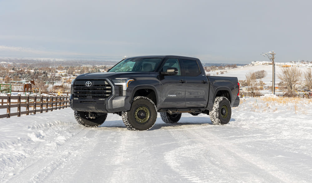 3" SST2.1 Suspension System With Falcon 2.1 Struts/Shocks - Toyota Tundra 2022-2026