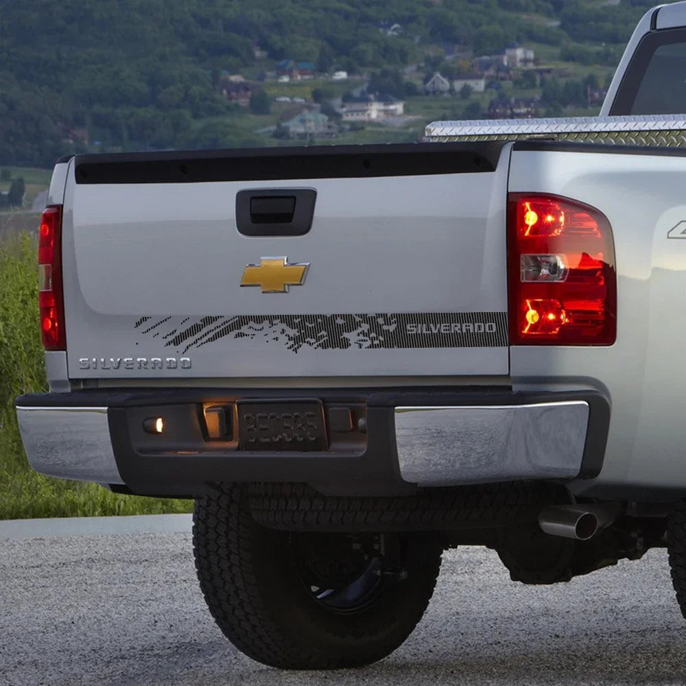 Back Door & Tailgate Vinyl Decal for Chevrolet Silverado 1500 / 2500HD / Z71 | Splash Style Truck Sticker