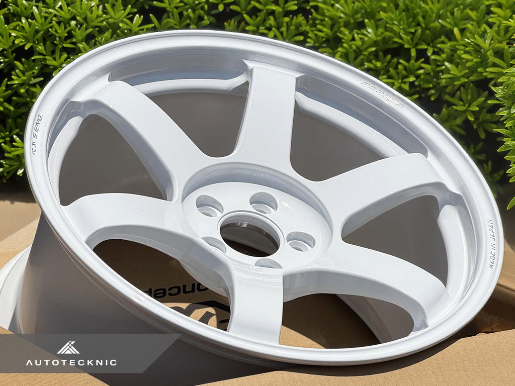 Volk Racing TE37 Saga SL 17x9.5 +45 5x100 Dash White - GR86 / BRZ / FRS (Set of 4)