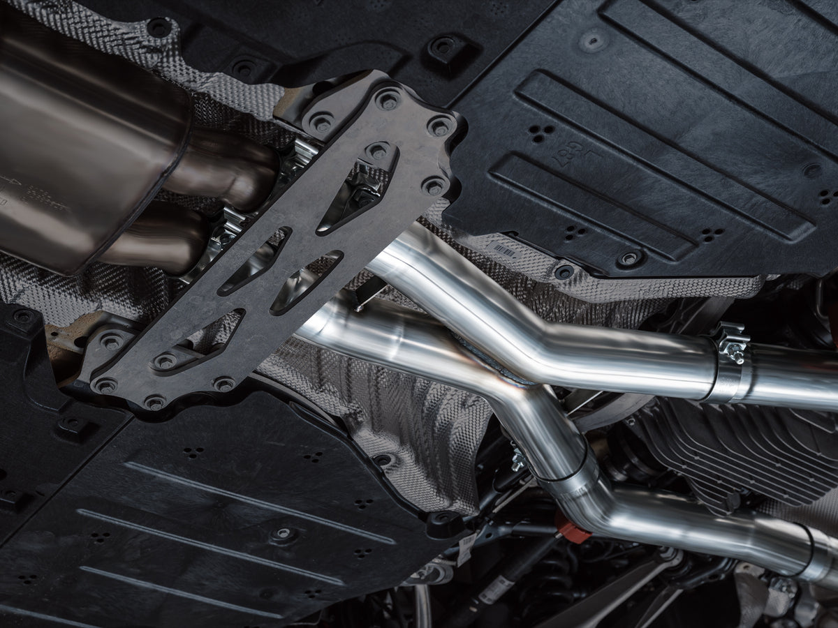 AWE SwitchPath™ Exhaust for BMW G87 M2 - 4.5" Diamond Black Tips
