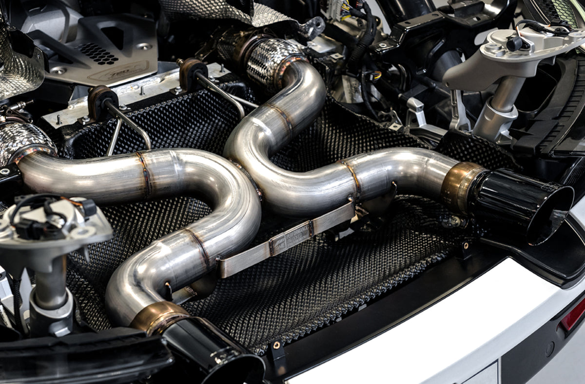 AWE Performance Exhaust for McLaren 720S - Diamond Black Tips