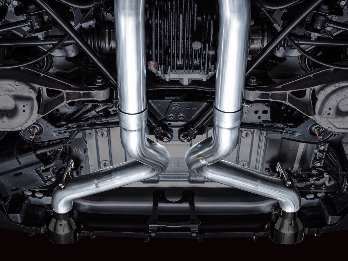 AWE Track Edition Exhaust for Nissan Z - 5” Diamond Black Tips