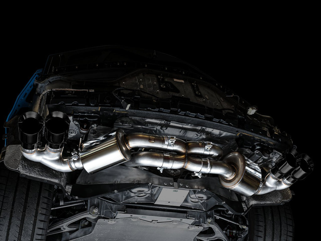 AWE Touring Edition Exhaust for C8 Corvette - 4.5" Diamond Black Tips