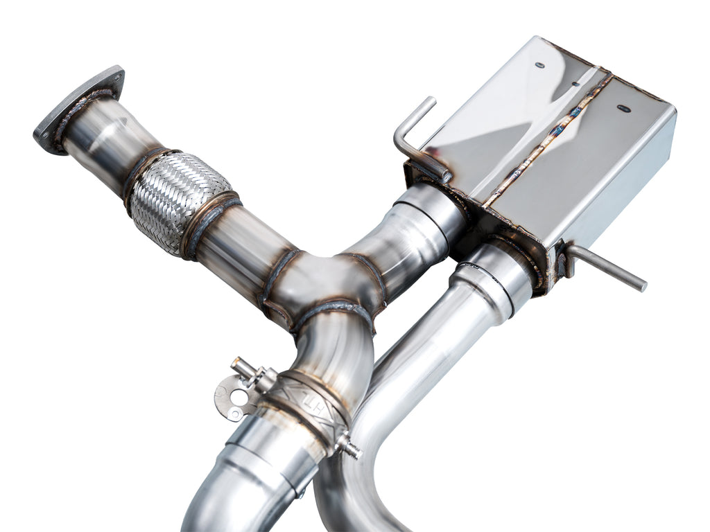 AWE SwitchPath Exhaust for C8 Corvette Z06 - 4.5" Diamond Black Tips
