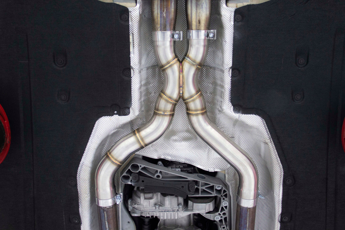 Closed Intake / Black Exhaust / X-Pipe