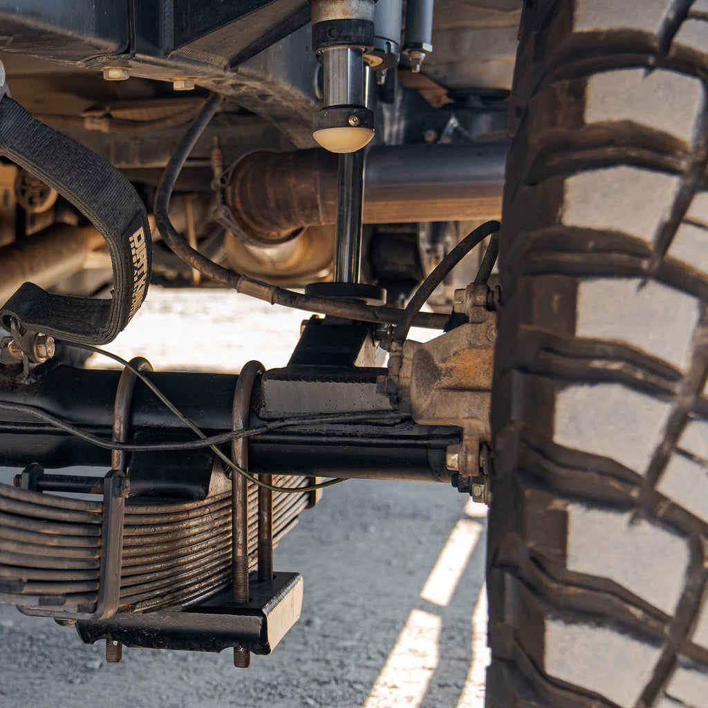 Rear Shock Mounts with Bump Pads