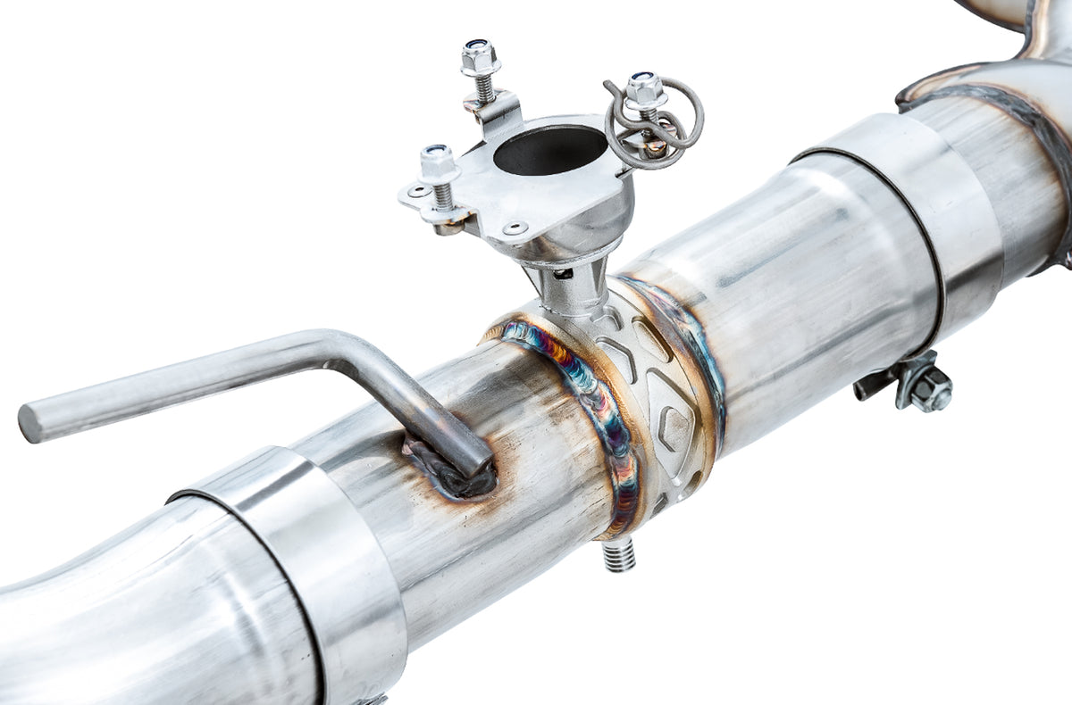 AWE SwitchPath™ Exhaust for Audi 8V RS 3 - Diamond Black RS-style Tips