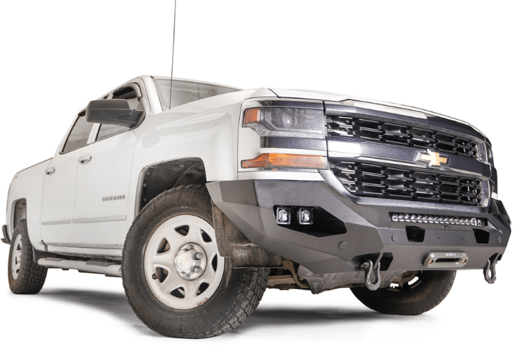 Fab Fours CS16-X4851-1 Matrix No Guard installed on 2016-2018 Chevrolet Silverado 1500; winch and lights shown sold separately