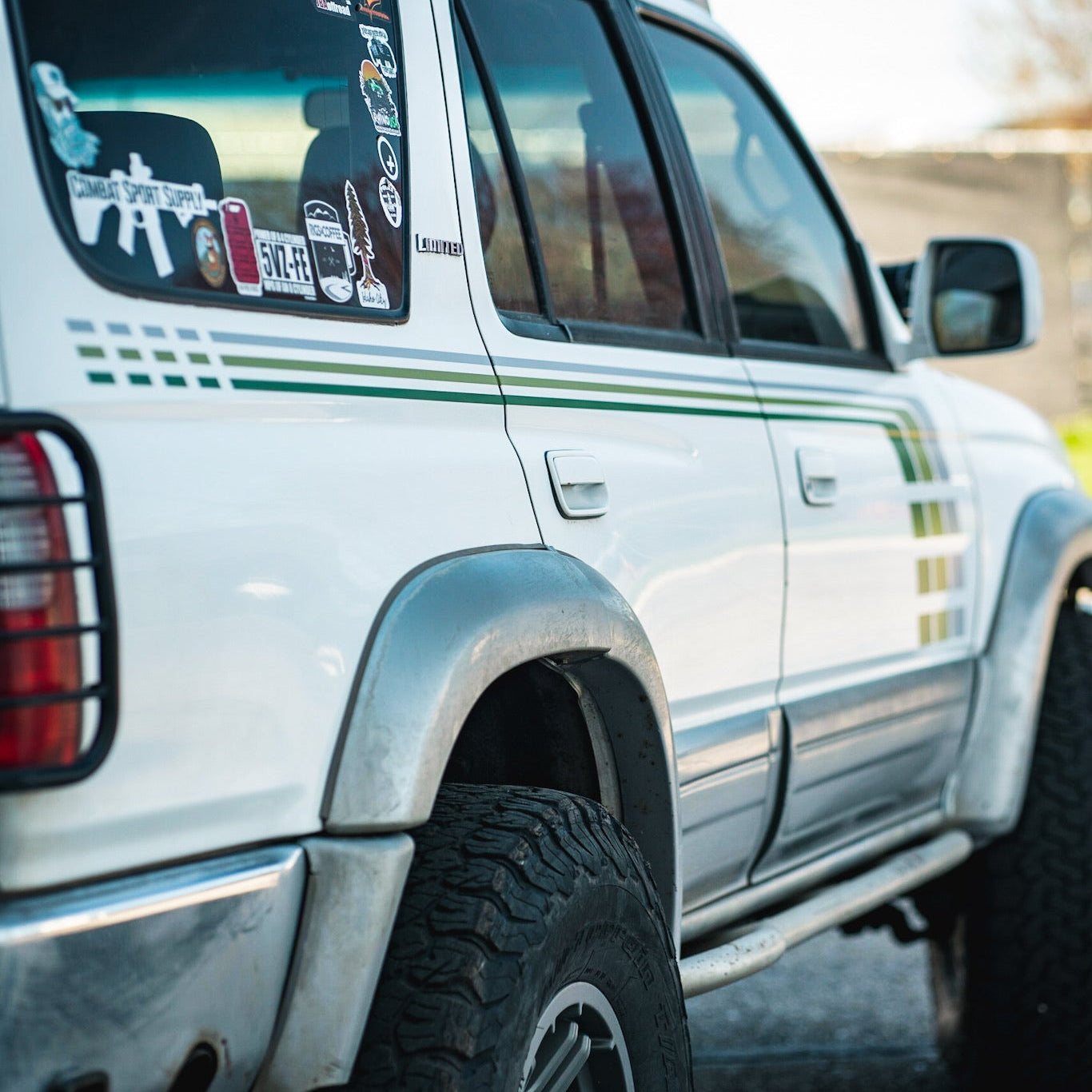 1996-2002 & 2003-2009 4Runner Checkered Stripe Kit