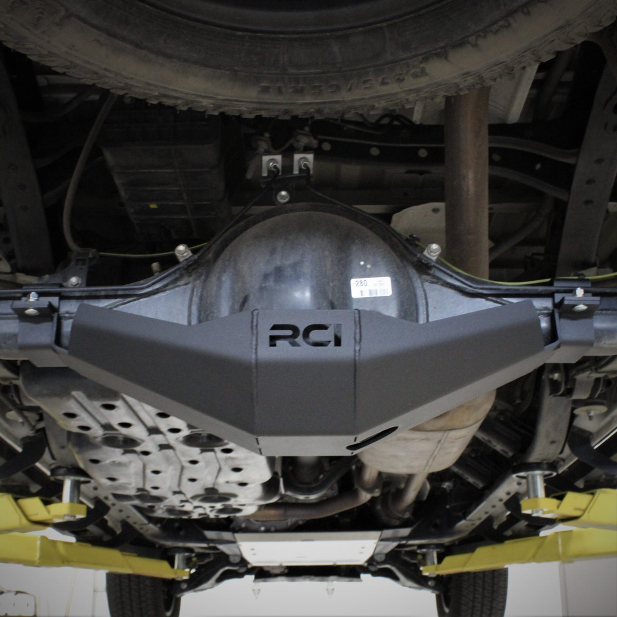 RCI Offroad Rear Differential Skid | 07-21 Tundra - source image