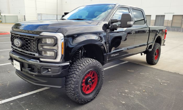 4" COIL SPRING SUSPENSION SYSTEM WITH FALCON MAX3.3 SHOCKS AND RADIUS ARMS - 2023-2026 FORD SUPER DUTY F250/F-350 4WD